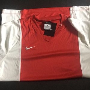 NWT Nike Dri-Fit Men’s Small  Red & White shirt
